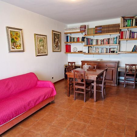 Apartamento Domus Divi - Eur Torrino Roma Exterior foto